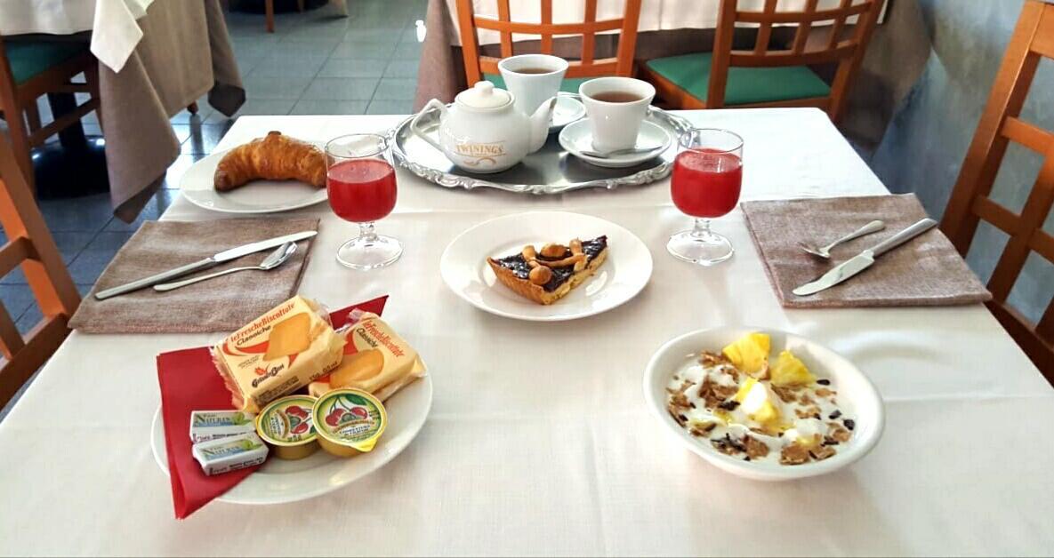 Hotel Ristorante Umbria ออร์เวียโต ภายนอก รูปภาพ