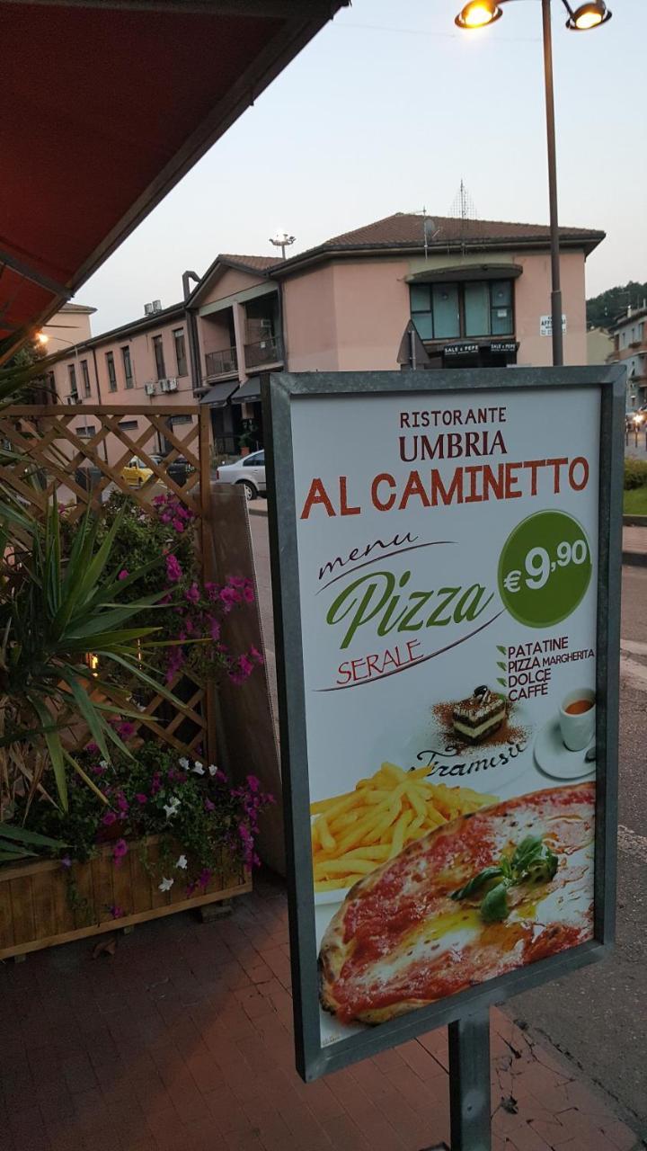 Hotel Ristorante Umbria ออร์เวียโต ภายนอก รูปภาพ